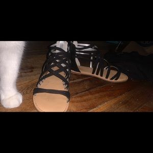 Black womens sandals size 5.5